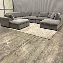 VERY LARGE BRAND NEW SECTIONAL SAME DAY DELIVERY 
