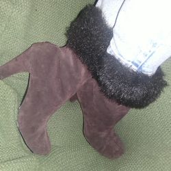 SAM & LIBBY Suede Boots; Size 9