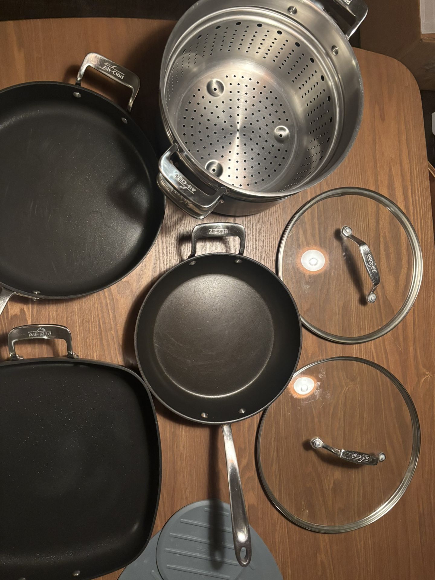 7 Pieces All-Clad Pan Set 