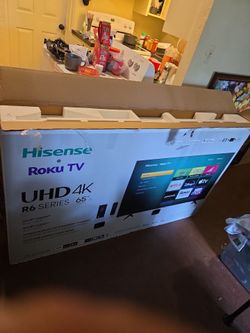 Brand new Hisense 65 inch roku tv R6 series