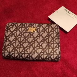 Brand New Women's Anne   Klein  Wallet 