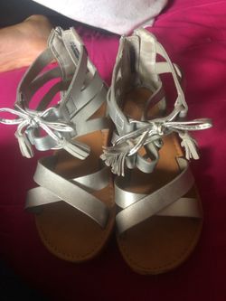 Girl sandals size 12