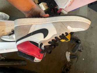 Nike Jorden 1 retro high OG “light smoke gray