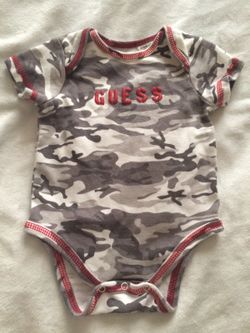Onesies Guess and shirt Cárter's 0/3 months