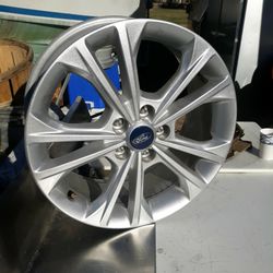 4 Ford Wheels  17x7.5  