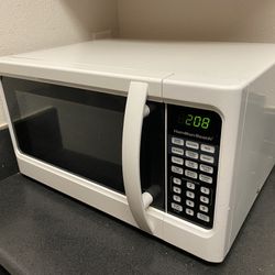 Microwave - large, barely used 