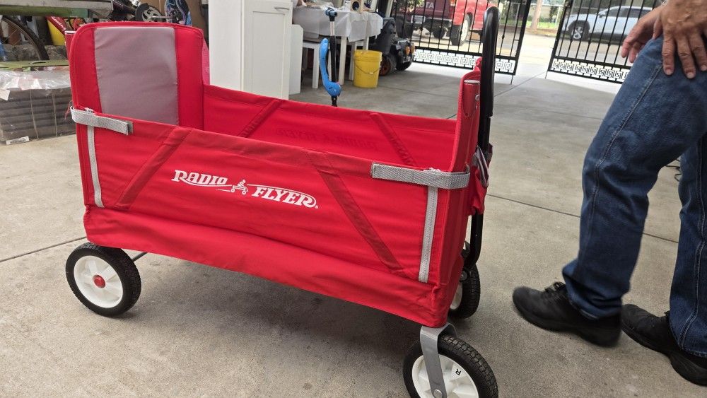 Radio 3 In 1 EZ Fold Wagon