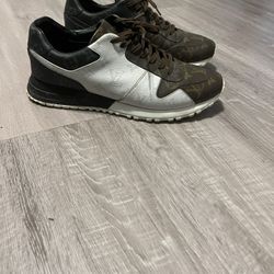Louis Vuitton Sneakers 