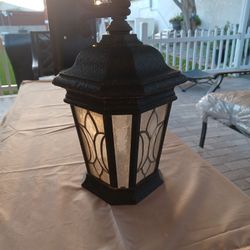 2 Outdoor Metal Lamps