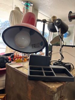 Desk lamps