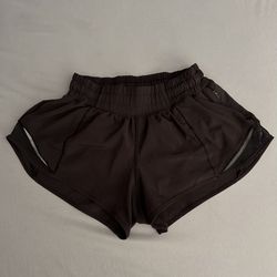 Lululemon shorts (size 2)(black) for Sale in Victorville, CA - OfferUp