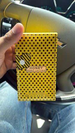 marc jacob’s honey