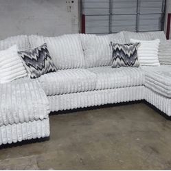 Platinum White Viral Sectional New