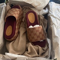 Gucci Slides