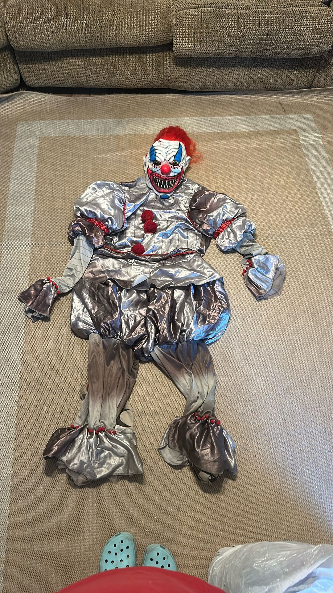 Pennywise Costume