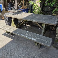FREE PICNIC TABLE BENCH