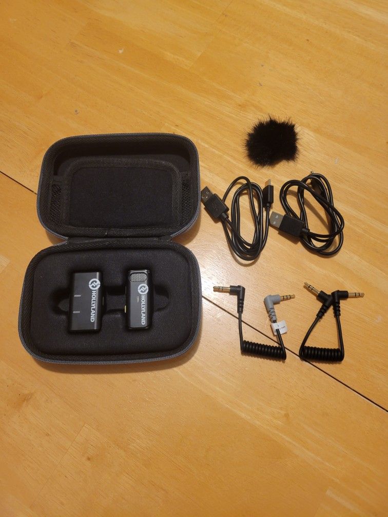 Hollyland Lark M1 Wireless Lavalier Microphone