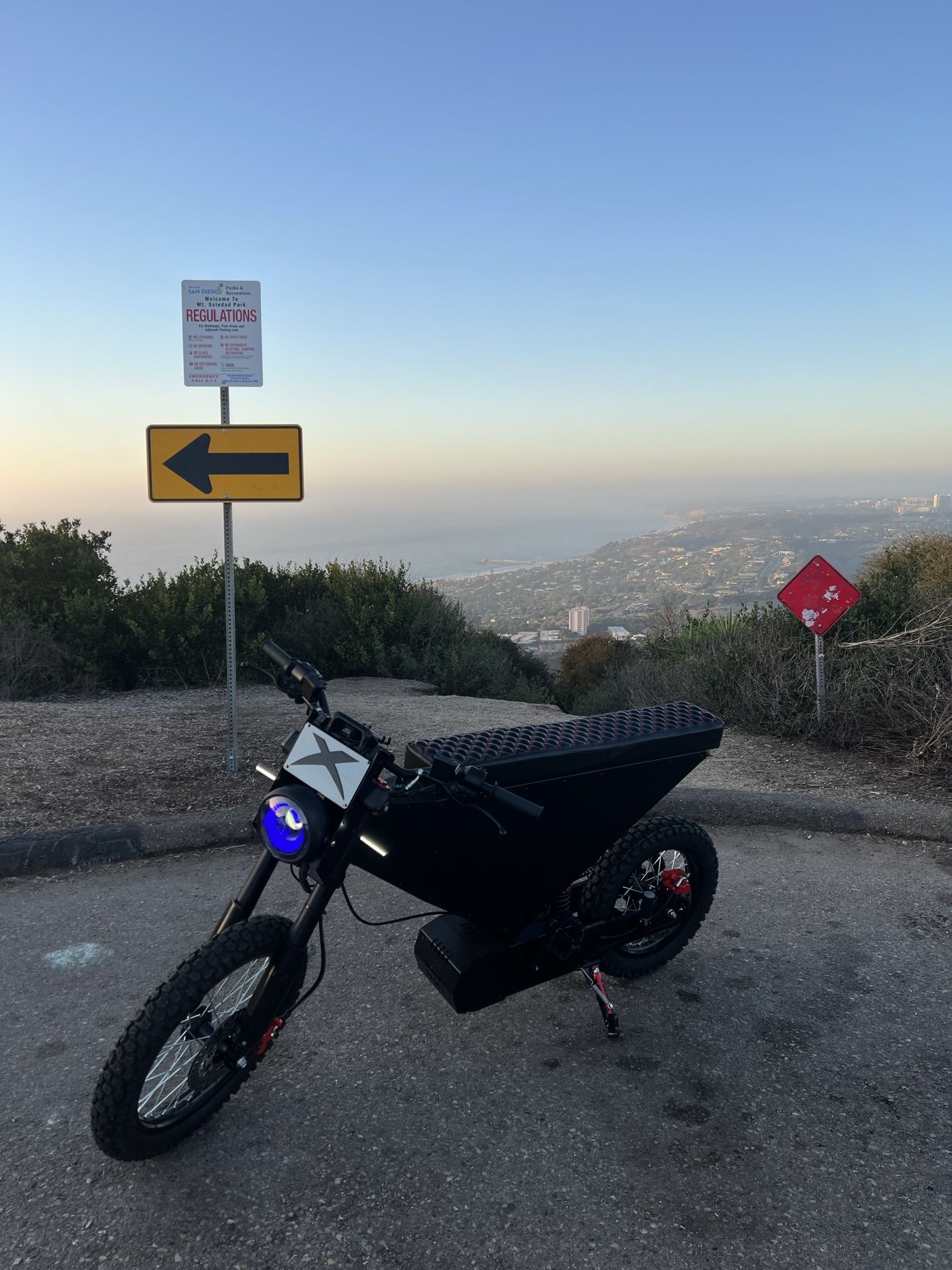 Xion Cyber X 50 mph e bike 100 Mile Range