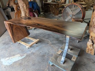 Waterfall leg desk table