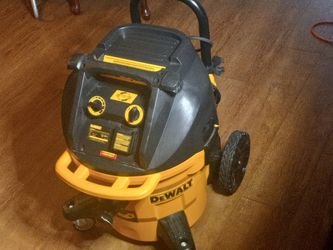 Top Of The Line DeWalt Dust Remover And Shop-Vac