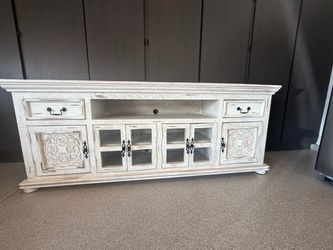 Sideboard/Buffet Cabinet