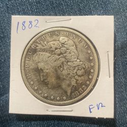 1882 Morgan silver dollar U.S Coin