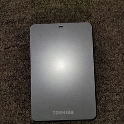 Toshiba 1tb Storage With Cord