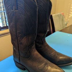 Frye Women's Black Cowboy Boot 6.5