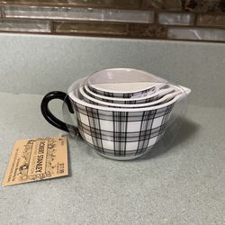 BRAND NEW CERAMIC MEASURING CUPS 