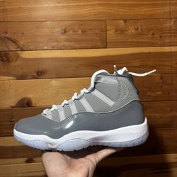 Jordan 11 Cool Grey High Size 9