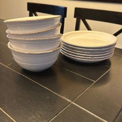 Set of Dishes