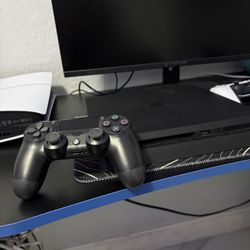 Ps4 console with cables and controller included 