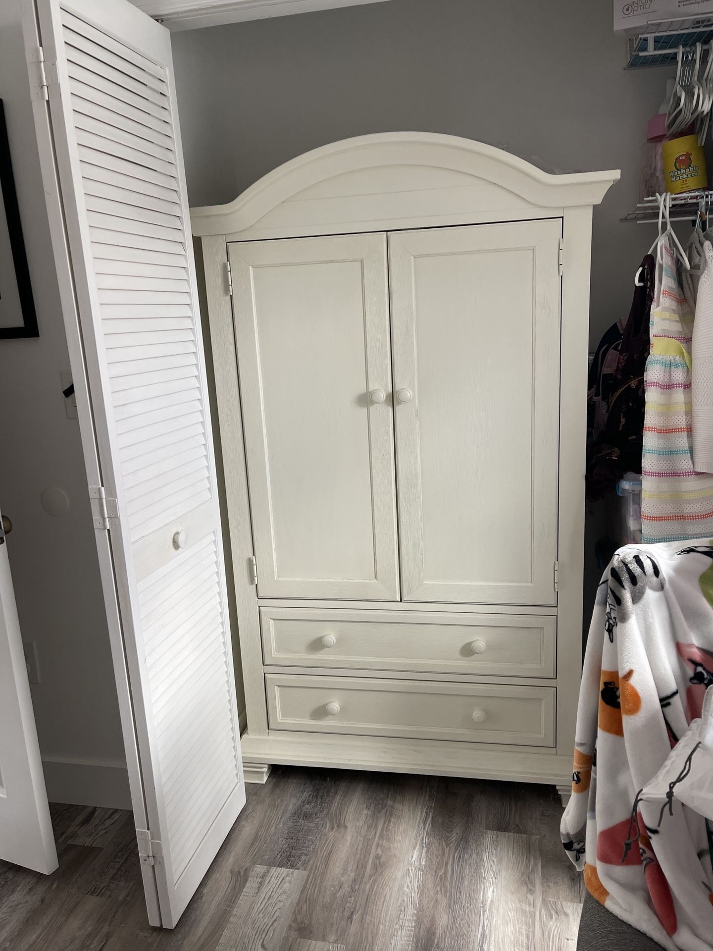 Oxford Baby White Armoire