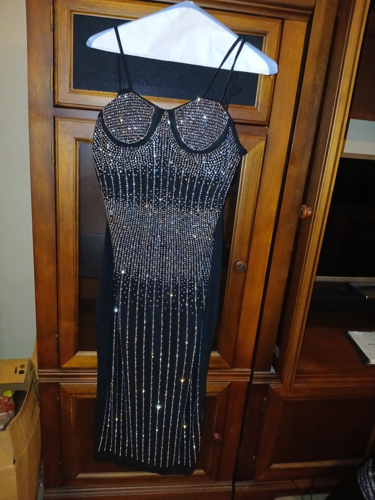 Black Night Gown w/ Sequins