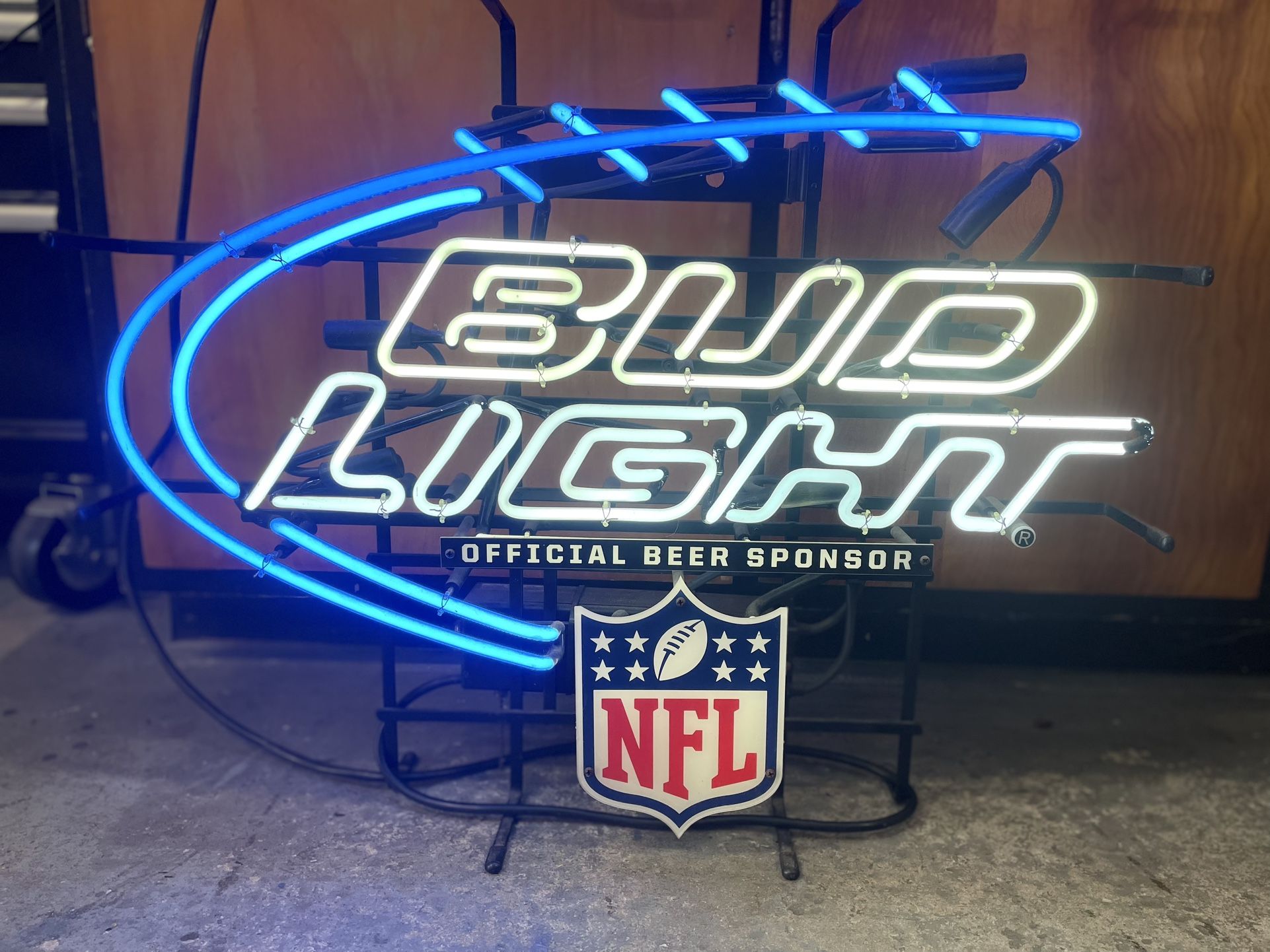 Bud Light Neon Sign