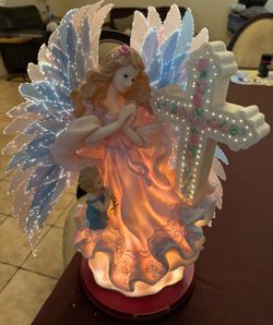 Guardian angel lighted figurine