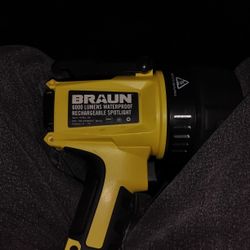 Braun 6000 Lumens Waterproof Spotlight 