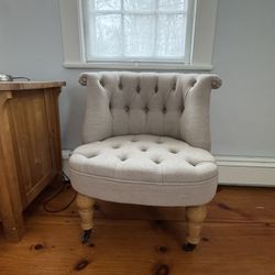 Tufted Armless Accent Chair