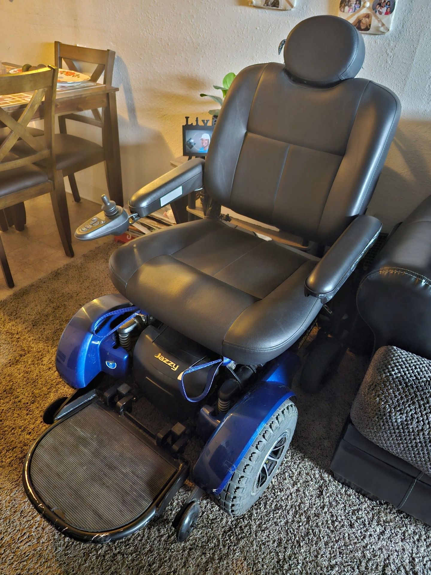 Electric Mobile Chair