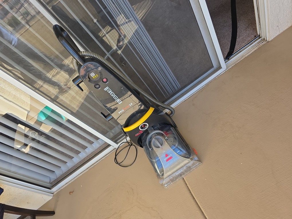 Bissell PRO Heat 2x vacuum/carpet Cleaner