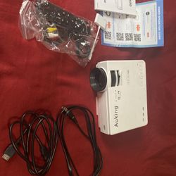 Auking Home Theater Projector 