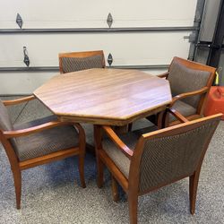 Poker Table And 4 Chairs 