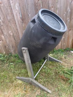 55-Gallon Tumbler Composter Tumbling Compost Bin Rotating Container Up Cycle Products big large
