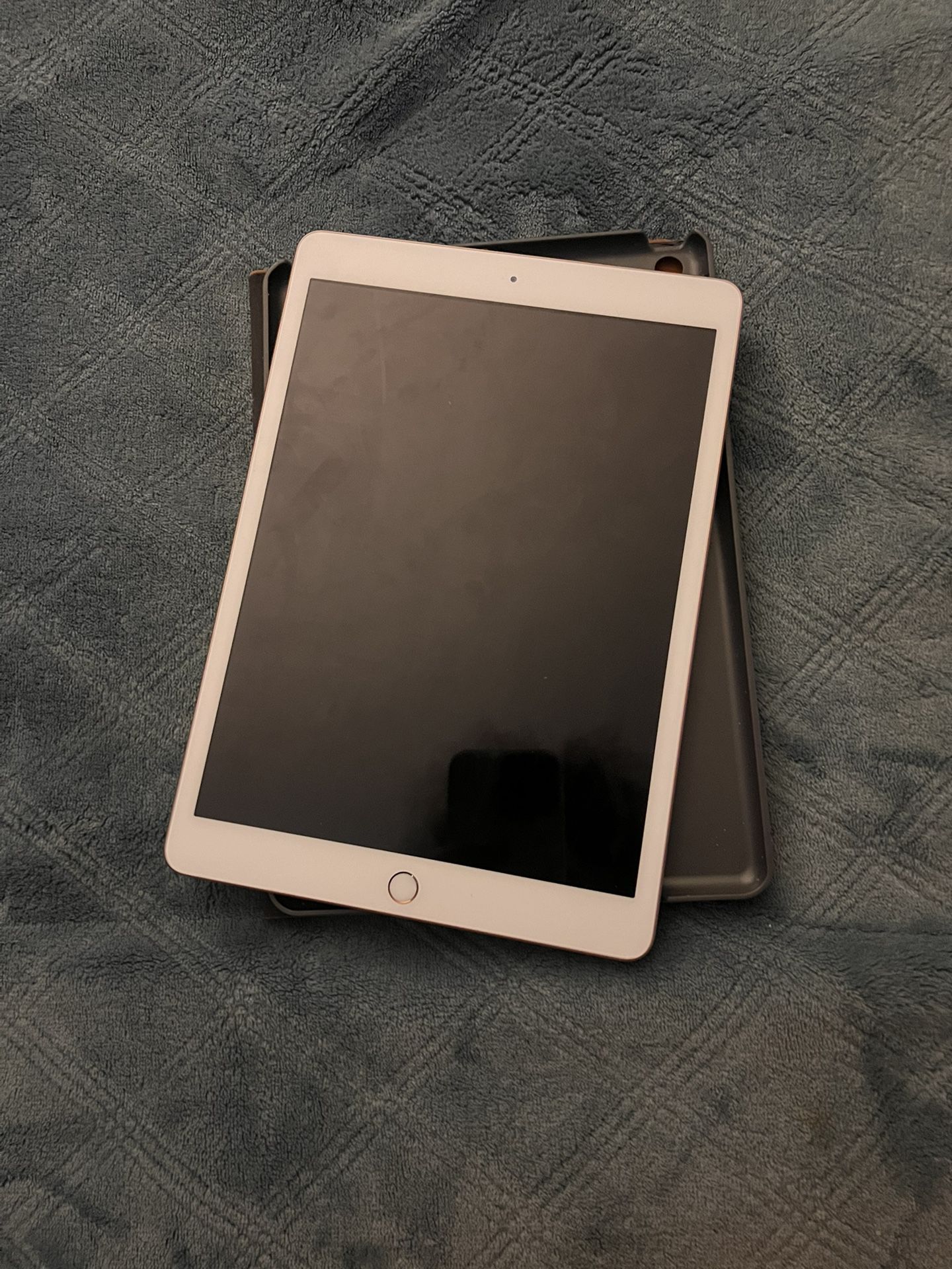 iPad 7th Gen With Folding Case 