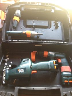 Black& Decker cordless tool saw drill box