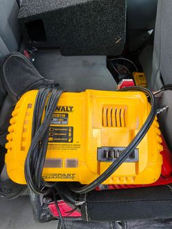 Dewalt 6 amp quick charger