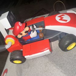 MARIO KART LIVE 