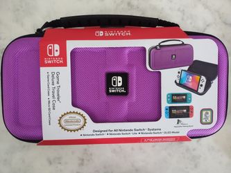 Deluxe Travel Case $15