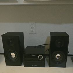 Phillips Mini Stereo