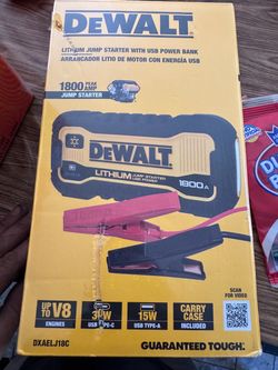 Dewalt 1800 amp jumper pack